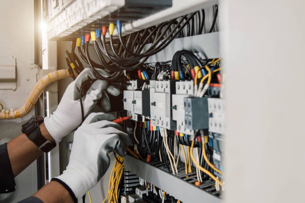 Best Ceiling Fan Installation Electrician  in Elgin, OR